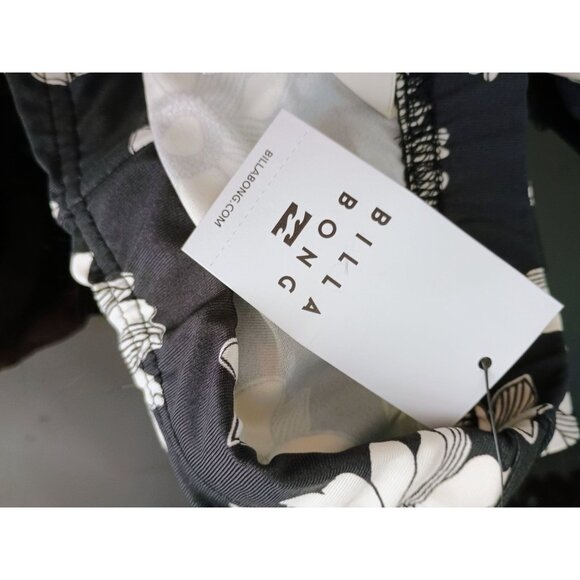 NWT Billabong Hang Loose Black White Floral Boho Pull On Flare Knit Pants Size X - Picture 7 of 9